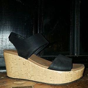 Skechers Luxe Foam Wedges
